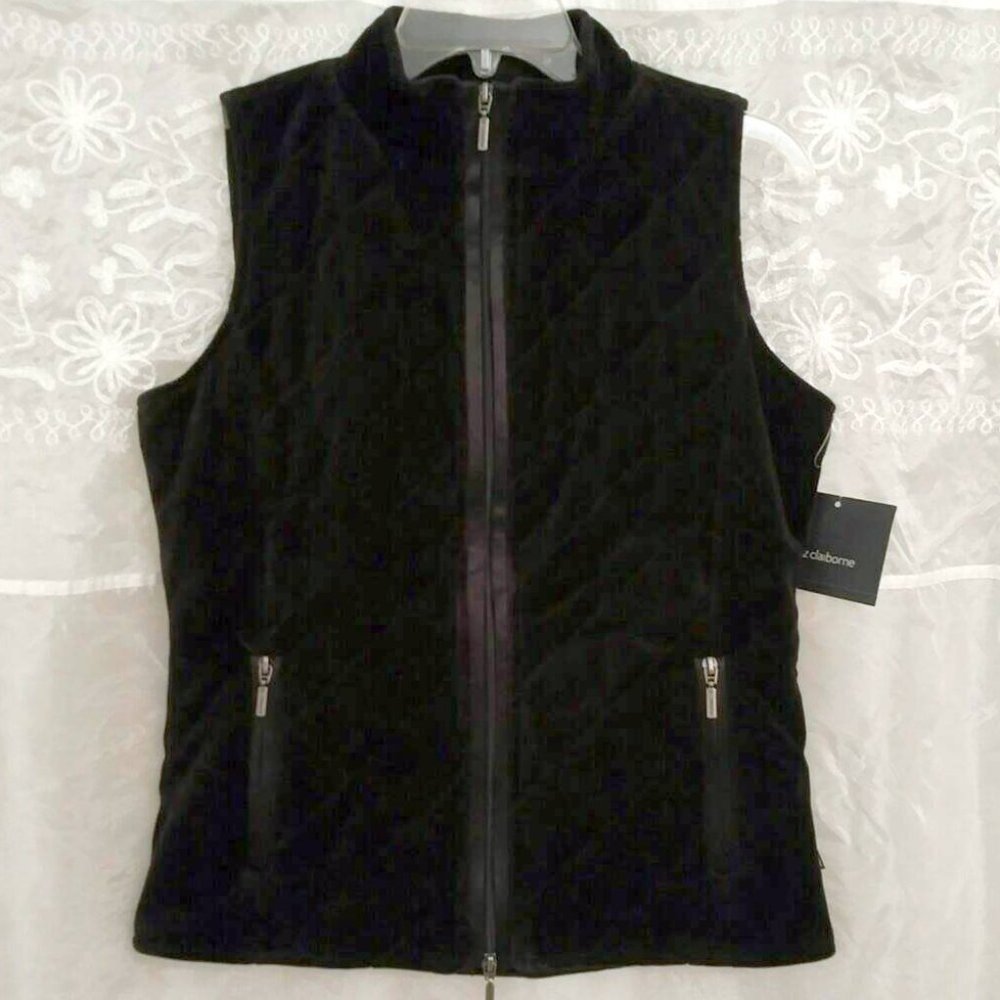 NEW Liz Claiborne Black Velvet Vest. Quilted, Zip Front & Pockets, S